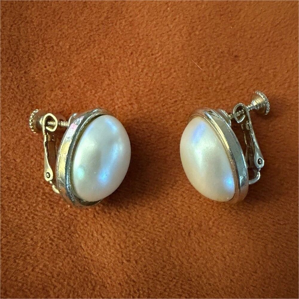 Dauplaise Signed Oval White Pearl Bezel Stud Earrings Screw Back Multi-Tone